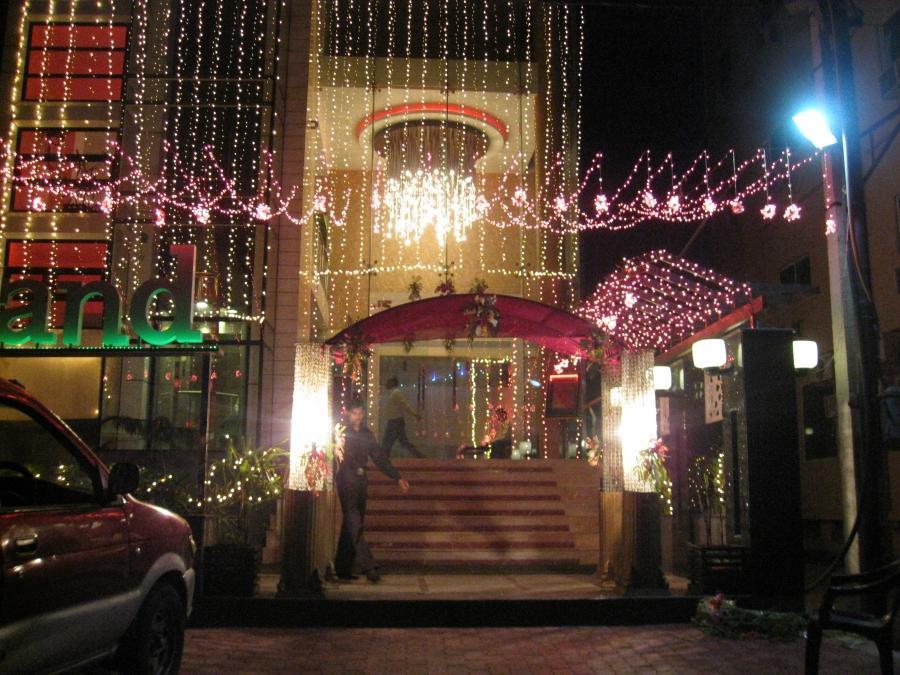 Hotel D'Grand Bareli Exterior foto